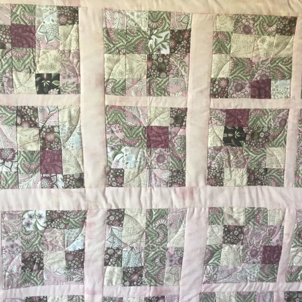 Handmade Lap Quilt  - Picture 4 of 16